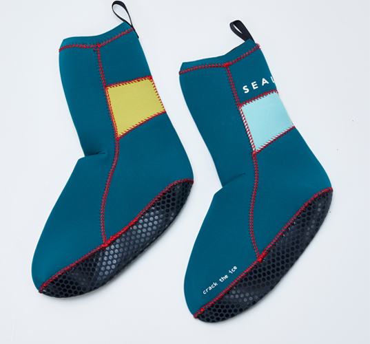 SEAL neoprene swim socks